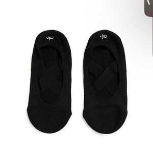 ALO Yoga Black No-Show Socks